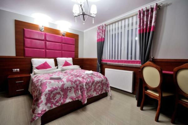 Bed and Breakfast Api IV Закопане Екстер'єр фото