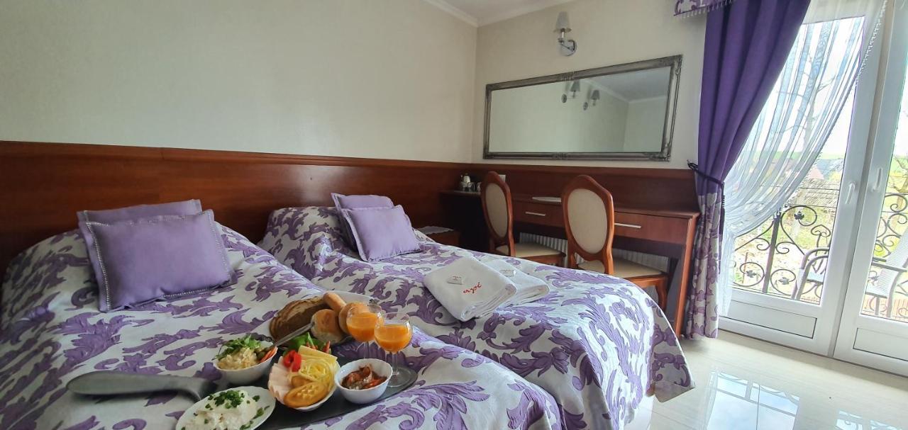 Bed and Breakfast Api IV Закопане Екстер'єр фото